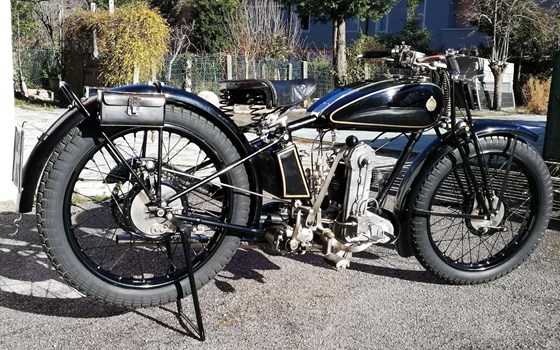 Gebrauchtmotorrad Benelli TnT 125 - Bild 3