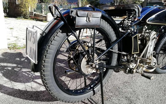 Gebrauchtmotorrad Benelli TnT 125 - Bild 4