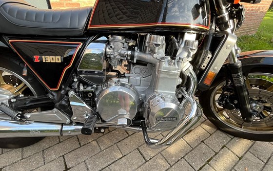 Gebrauchtmotorrad Kawasaki Z 1300 - Bild 1