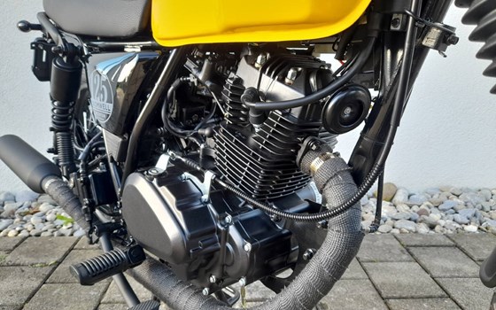 Neufahrzeug Brixton Cromwell 125 - Bild 6