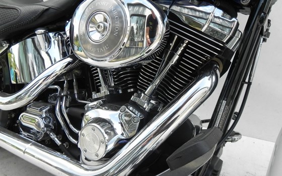 Gebrauchtmotorrad Harley-Davidson Softail Deluxe FLSTN - Bild 20