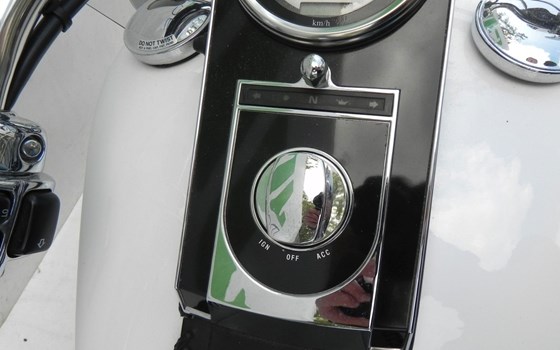 Gebrauchtmotorrad Harley-Davidson Softail Deluxe FLSTN - Bild 25