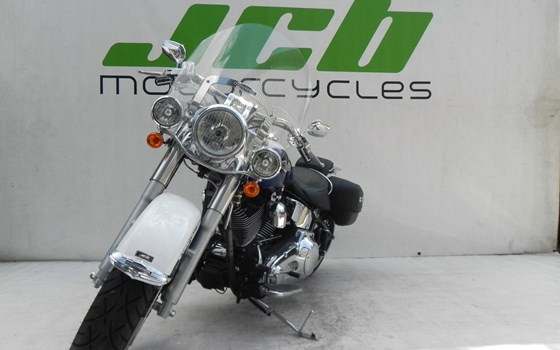 Gebrauchtmotorrad Harley-Davidson Softail Deluxe FLSTN - Bild 9