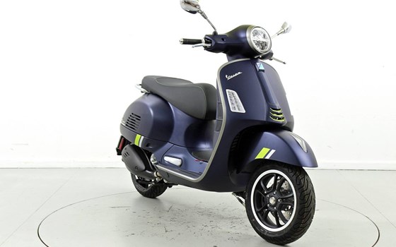 Neufahrzeug Piaggio MP3 300 Sport - Bild 2