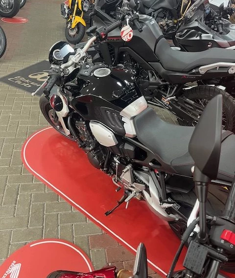 Offer Honda CB 1000 R Bild 3: Offer Honda CB 1000 R