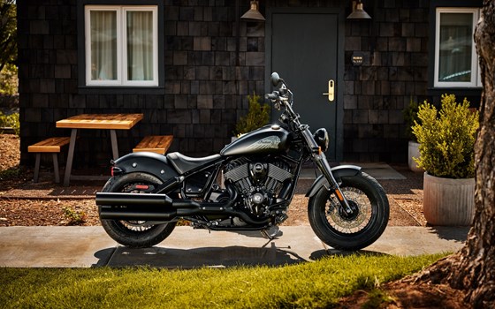 Gebrauchtmotorrad Indian Chief Bobber Dark Horse - Bild 1 Gebrauchtmotorrad Indian Chief Bobber Dark Horse - Bild 1