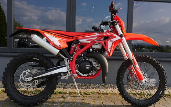 Neufahrzeug Beta Xtrainer 300 - Bild 1