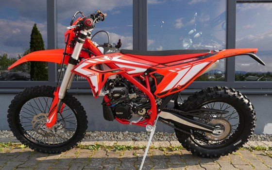 Neufahrzeug Beta Xtrainer 300 - Bild 2