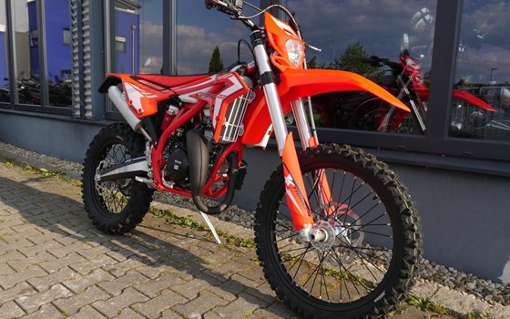 Neufahrzeug Beta Xtrainer 300 - Bild 3