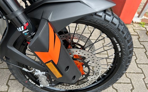 Neufahrzeug KTM 790 Adventure - Bild 10