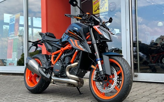 Neufahrzeug KTM 1290 Super Duke R EVO - Bild 1