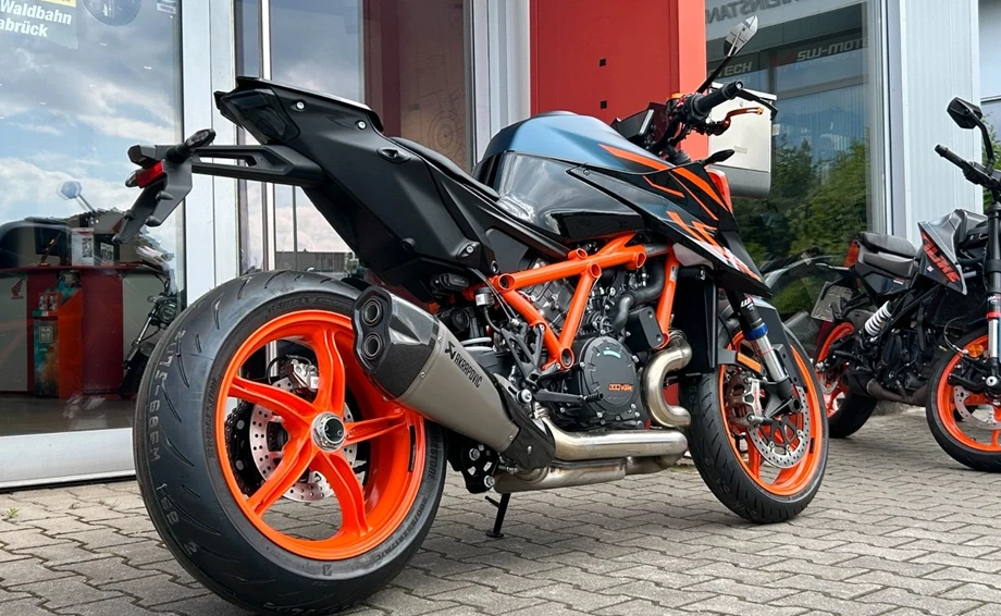Angebot KTM 1290 Super Duke R EVO Bild 3: Angebot KTM 1290 Super Duke R EVO
