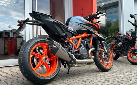 Neufahrzeug KTM 1290 Super Duke R EVO - Bild 3