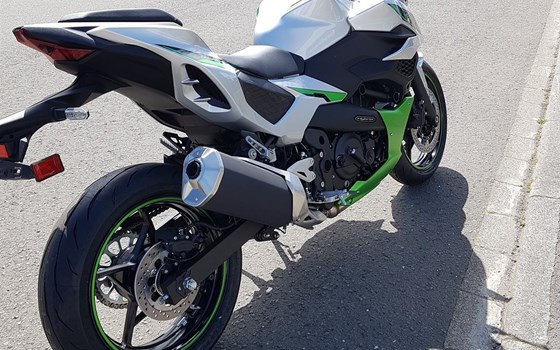 Neufahrzeug Kawasaki Z7 Hybrid - Bild 6