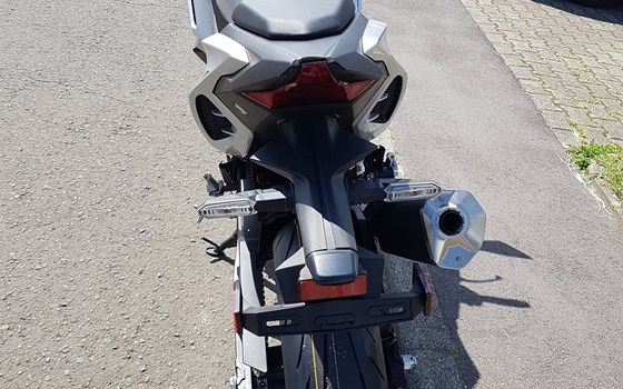 Neufahrzeug Kawasaki Ninja 7 Hybrid - Bild 4