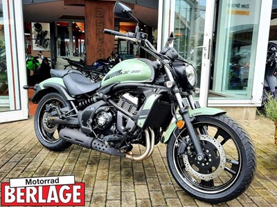 Kawasaki Vulcan S 28 Click for Detail
