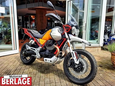 Moto Guzzi V85 TT 30 Click for Detail