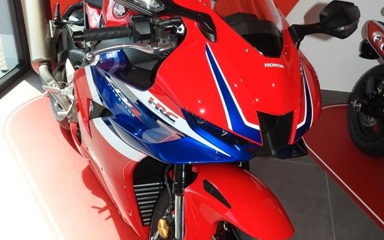 Neufahrzeug Honda CBR1000RR-R Fireblade - Bild 3