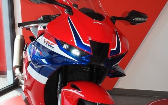 Neufahrzeug Honda CBR1000RR-R Fireblade - Bild 4