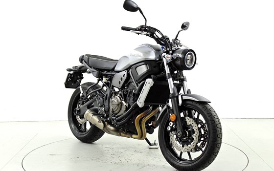 Motorrad Occasion Yamaha XSR700 - Bild 2