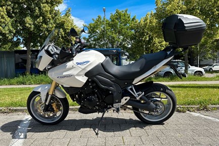 Triumph Tiger 1050