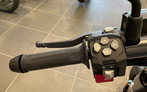 Neufahrzeug BMW CE 02 4kW - Bild 5