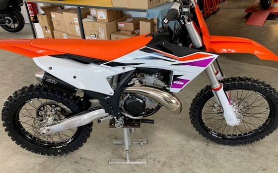 Neufahrzeug KTM 250 SX - Bild 1 Neufahrzeug KTM 250 SX - Bild 1