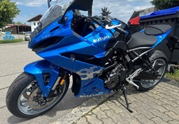 Neumotorrad Suzuki GSX-8R