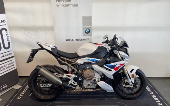 Gebrauchtmotorrad BMW S 1000 R - Bild 2 Gebrauchtmotorrad BMW S 1000 R - Bild 2