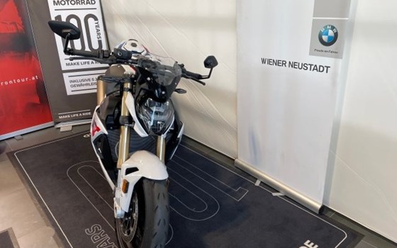 Gebrauchtmotorrad BMW S 1000 R - Bild 9 Gebrauchtmotorrad BMW S 1000 R - Bild 9