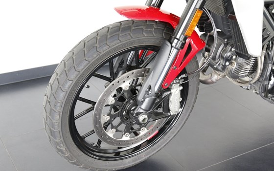 Gebrauchtmotorrad Ducati Scrambler Icon - Bild 7