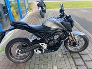 Honda CB125R