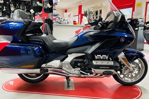 Offer Honda GL 1800 Goldwing Tour DCT