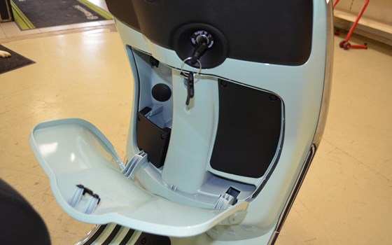 Neufahrzeug Vespa Primavera 50 4T - Bild 17