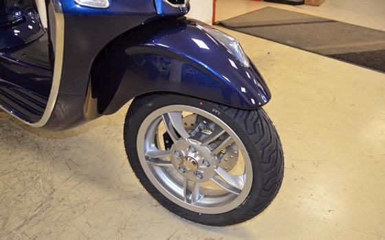 Neufahrzeug Vespa Primavera 125 - Bild 16