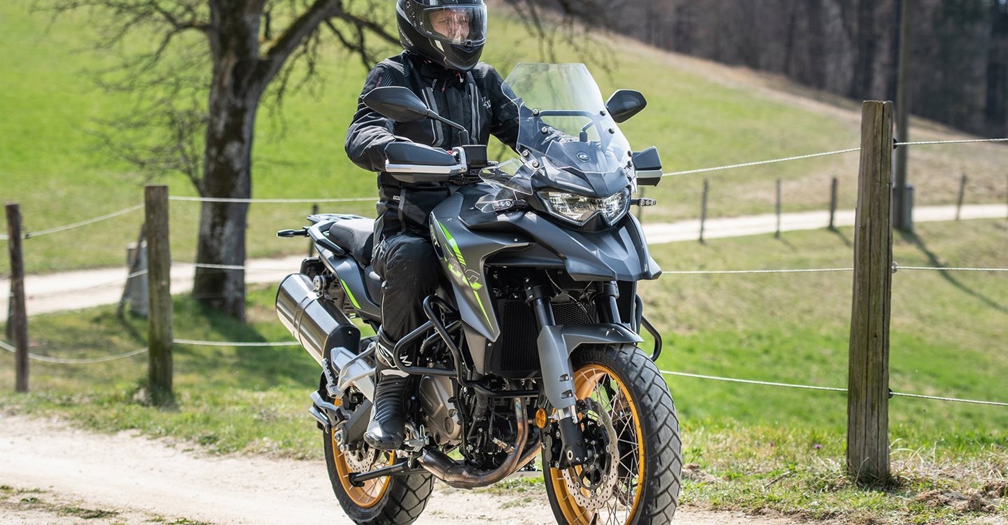 Angebot QJ Motor SRT 700 X