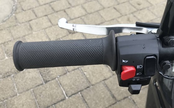 Neufahrzeug Malaguti XSM 125 Supermoto - Bild 13