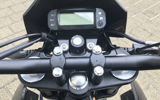 Neufahrzeug Malaguti XSM 125 Supermoto - Bild 14