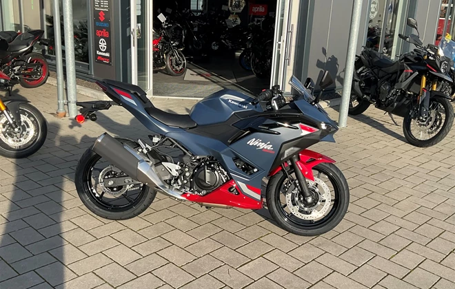 Kawasaki Ninja 500 SE