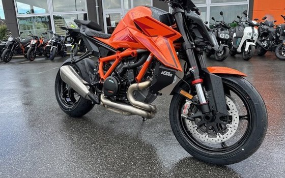 Neufahrzeug KTM 1390 Super Duke R - Bild 2