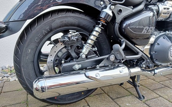 Neufahrzeug Royal Enfield Super Meteor 650 - Bild 8