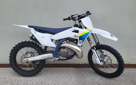 Neufahrzeug Husqvarna TC 300 - Bild 1 Neufahrzeug Husqvarna TC 300 - Bild 1