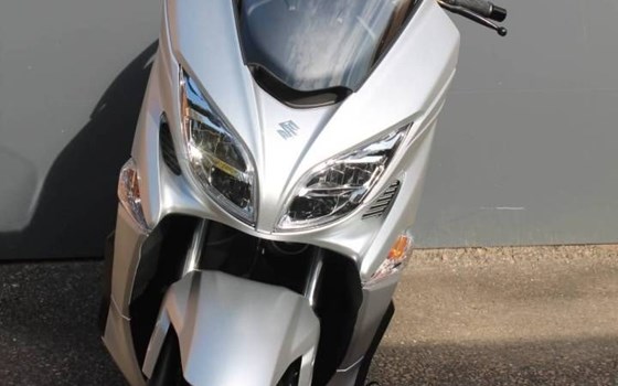 Gebrauchtmotorrad Suzuki GN 400 - Bild 2