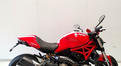 Gebrauchtfahrzeug Ducati Monster 821 Stripe