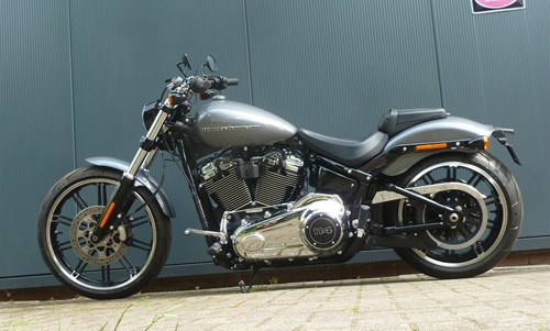 Harley-Davidson Softail Breakout 114 FXBRS