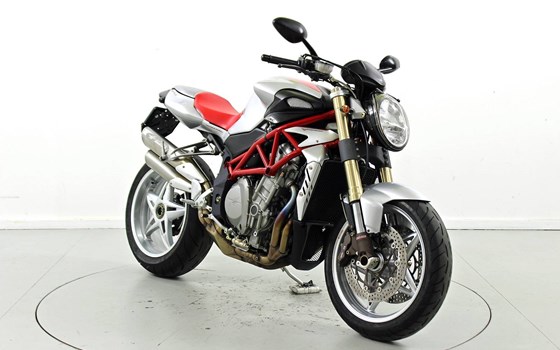 Motorrad Occasion MV Agusta Brutale 910 - Bild 2