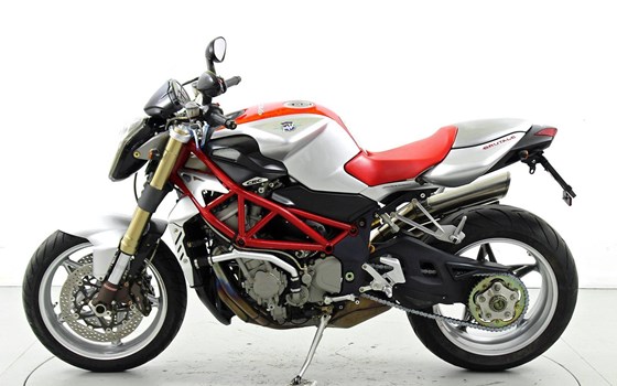 Motorrad Occasion MV Agusta Brutale 910 - Bild 5