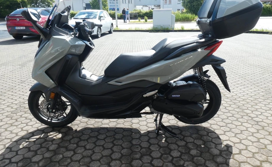 Angebot Honda Forza 125 Bild 3: Angebot Honda Forza 125