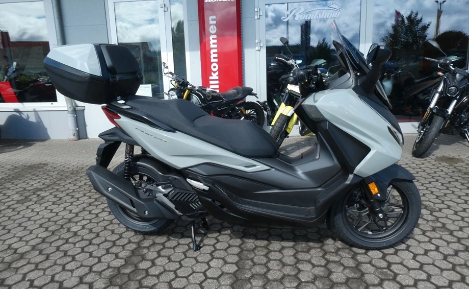 Angebot Honda Forza 125 Bild 4: Angebot Honda Forza 125