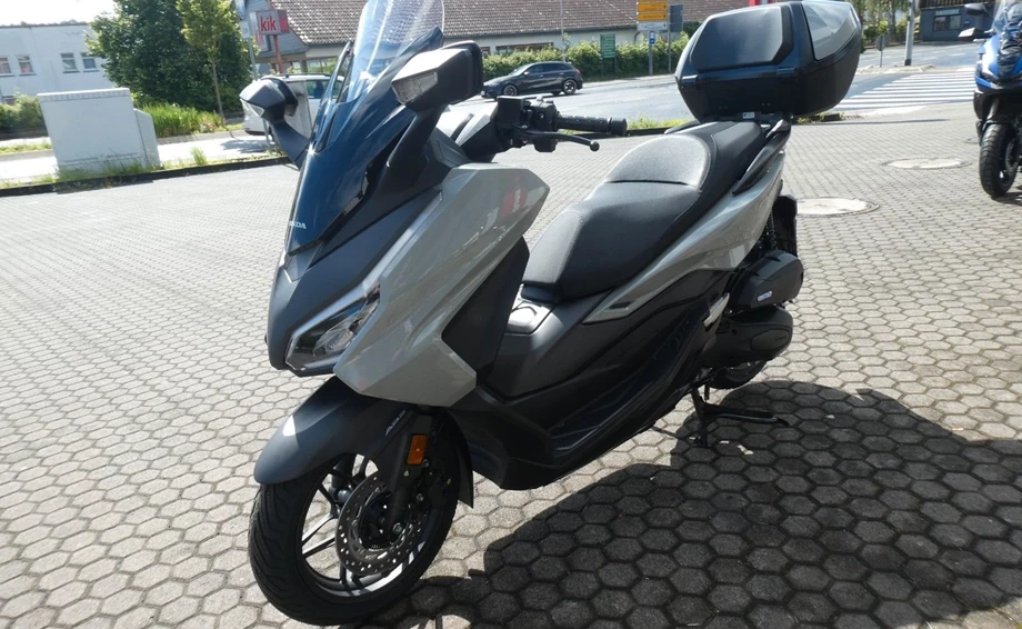Angebot Honda Forza 125 Bild 6: Angebot Honda Forza 125